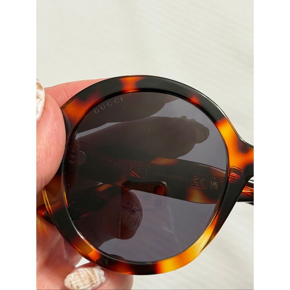 GUCCI GG1081S Women’s Tortoise Sunglasses - Picture 11 of 13